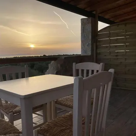 Ximitadi Estate Pírgos Dhiroú