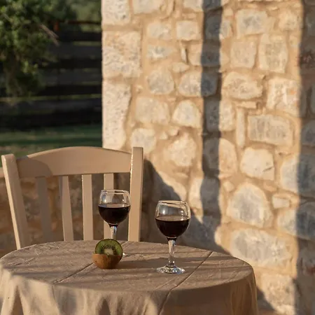 Casa de Férias Ximitadi Estate Pírgos Dhiroú