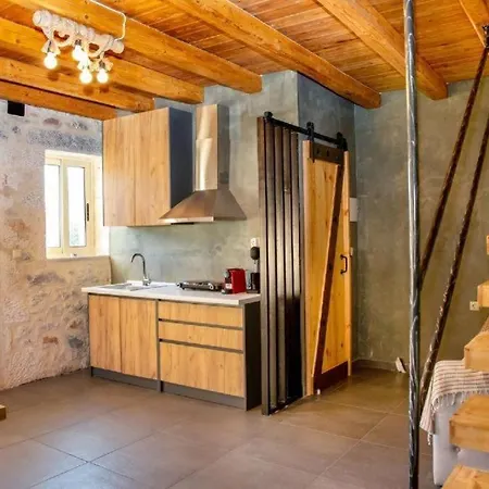 Ximitadi Estate Casa de Férias Pírgos Dhiroú