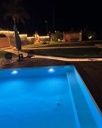 Сasa de vacaciones Ximitadi Estate *