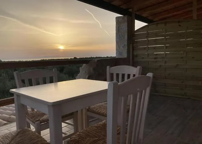 Ximitadi Estate Pírgos Dhiroú