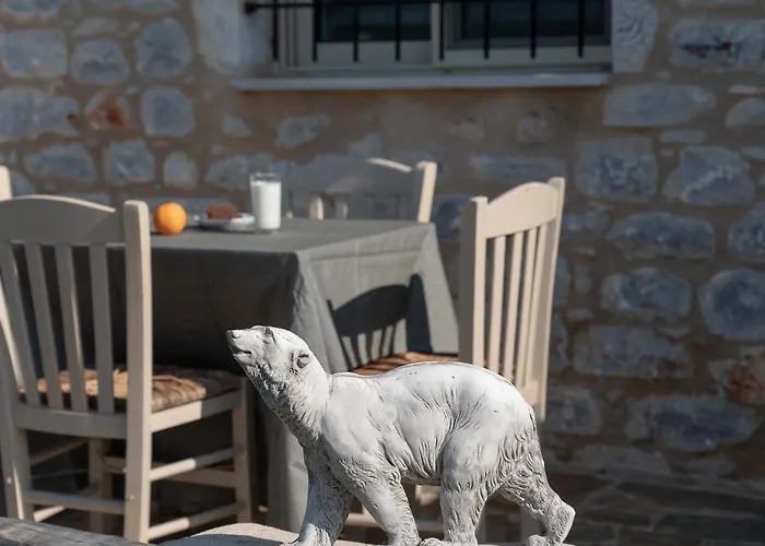 Ximitadi Estate Vakantiehuis Pírgos Dhiroú