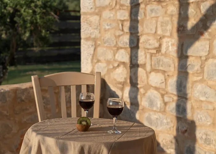 Vakantiehuis Ximitadi Estate Pírgos Dhiroú