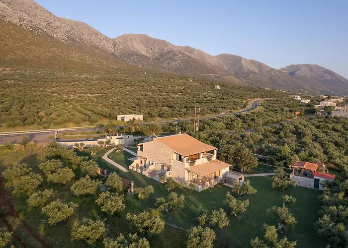 Vakantiehuis Ximitadi Estate Pírgos Dhiroú